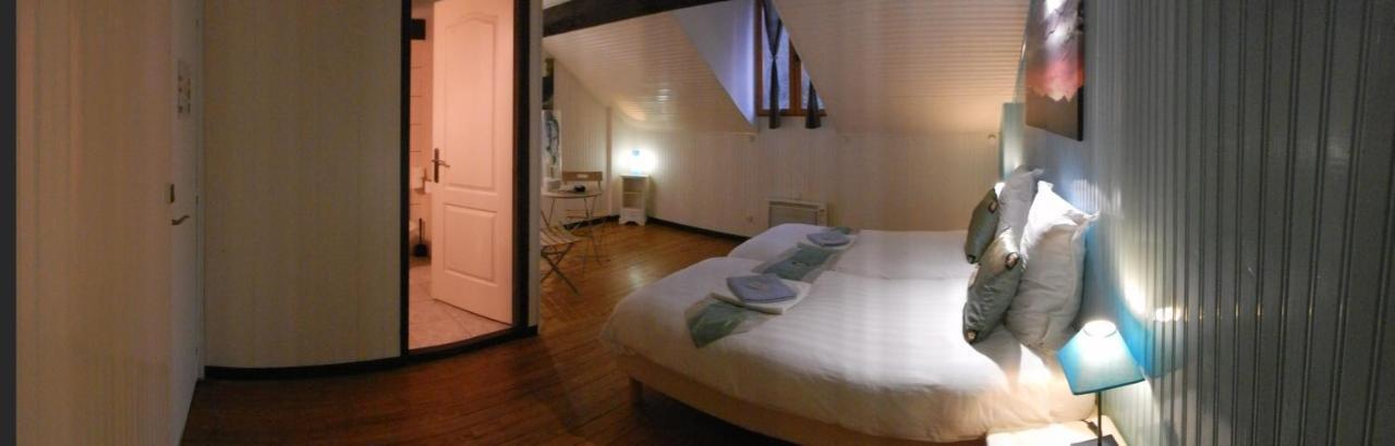 Bed and Breakfast Pyrenées Emotions Malvézie Exterior foto